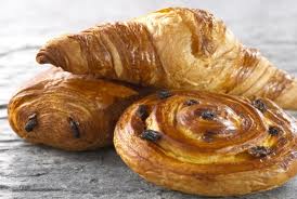 Mmm... fresh croissants and pain au chocolat!