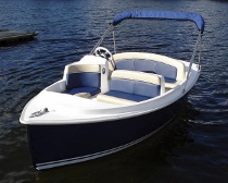 Canal du Midi boat-trips are very relaxing